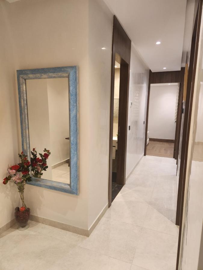 Modern Luxury Retreat: 2-Bedroom Apartment In The Heart Of Marrakech Μαρακές Εξωτερικό φωτογραφία