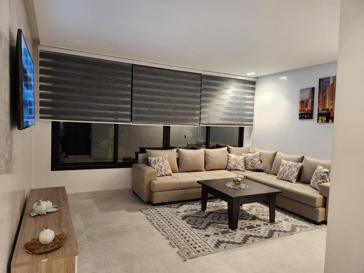 Modern Luxury Retreat: 2-Bedroom Apartment In The Heart Of Marrakech Μαρακές Εξωτερικό φωτογραφία