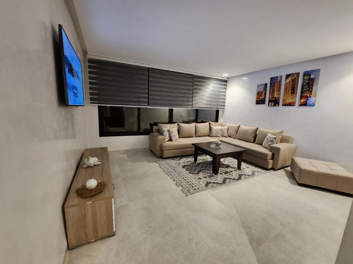 Modern Luxury Retreat: 2-Bedroom Apartment In The Heart Of Marrakech Μαρακές Εξωτερικό φωτογραφία